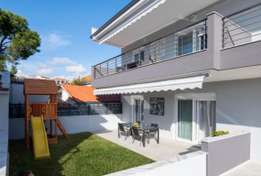 Sunny Point Apartments Nikiti